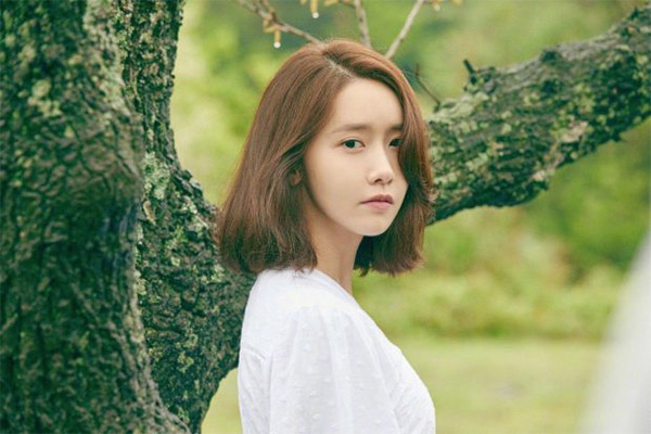 Yoona chăm sóc da bằng sữa tươi Yoona chăm sóc da bằng sữa tươi