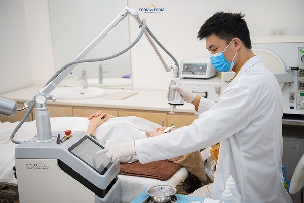 Ứng dụng laser trong điều trị sẹo tại phòng khám Maia
